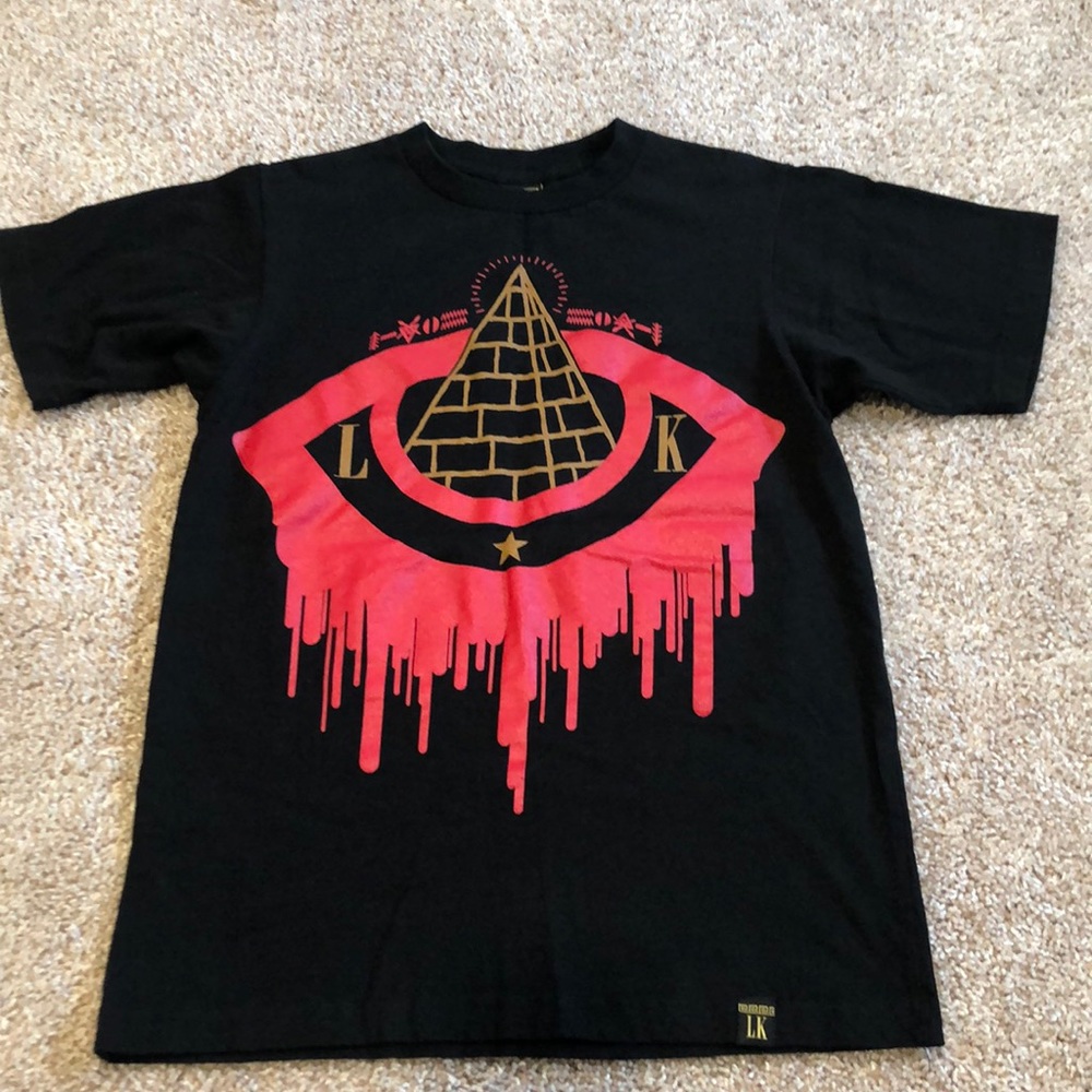 Last kings pyramid tee